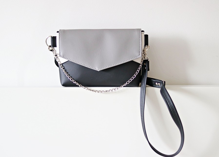 PILKAS ir JUODAS ridikiulis su grandinėle