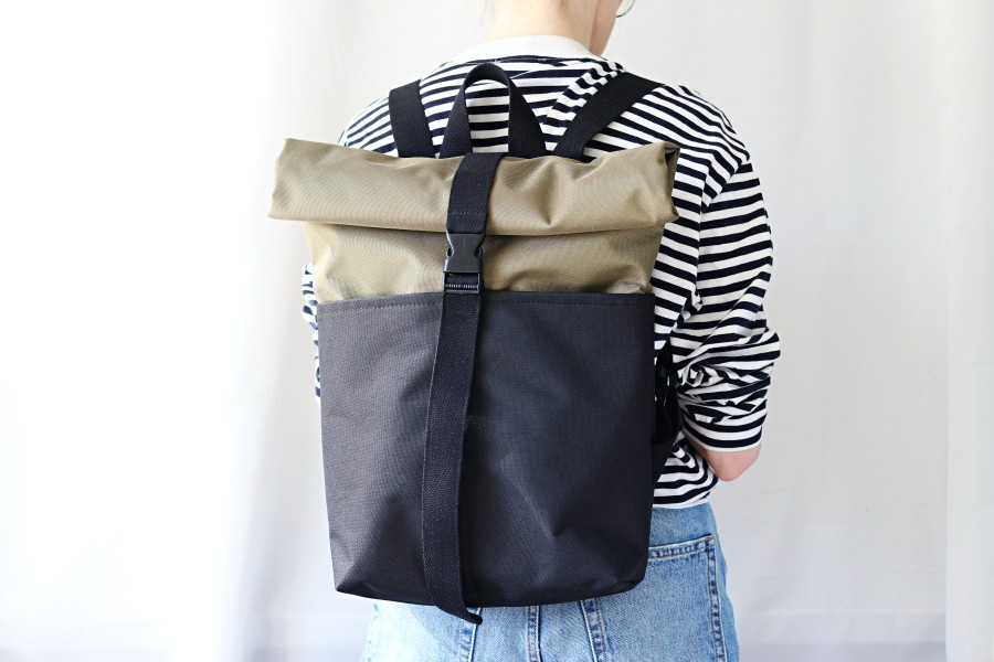 ŽALIA IR JUODA unisex kuprinė