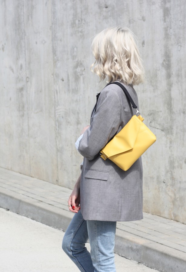 GELTONAS ridikiulis - diržinė